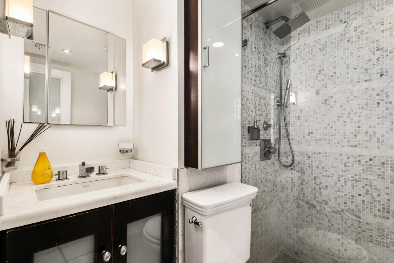 Two Bedroom Two Bath Apartment 2 Block To Beach Miami Beach Bagian luar foto