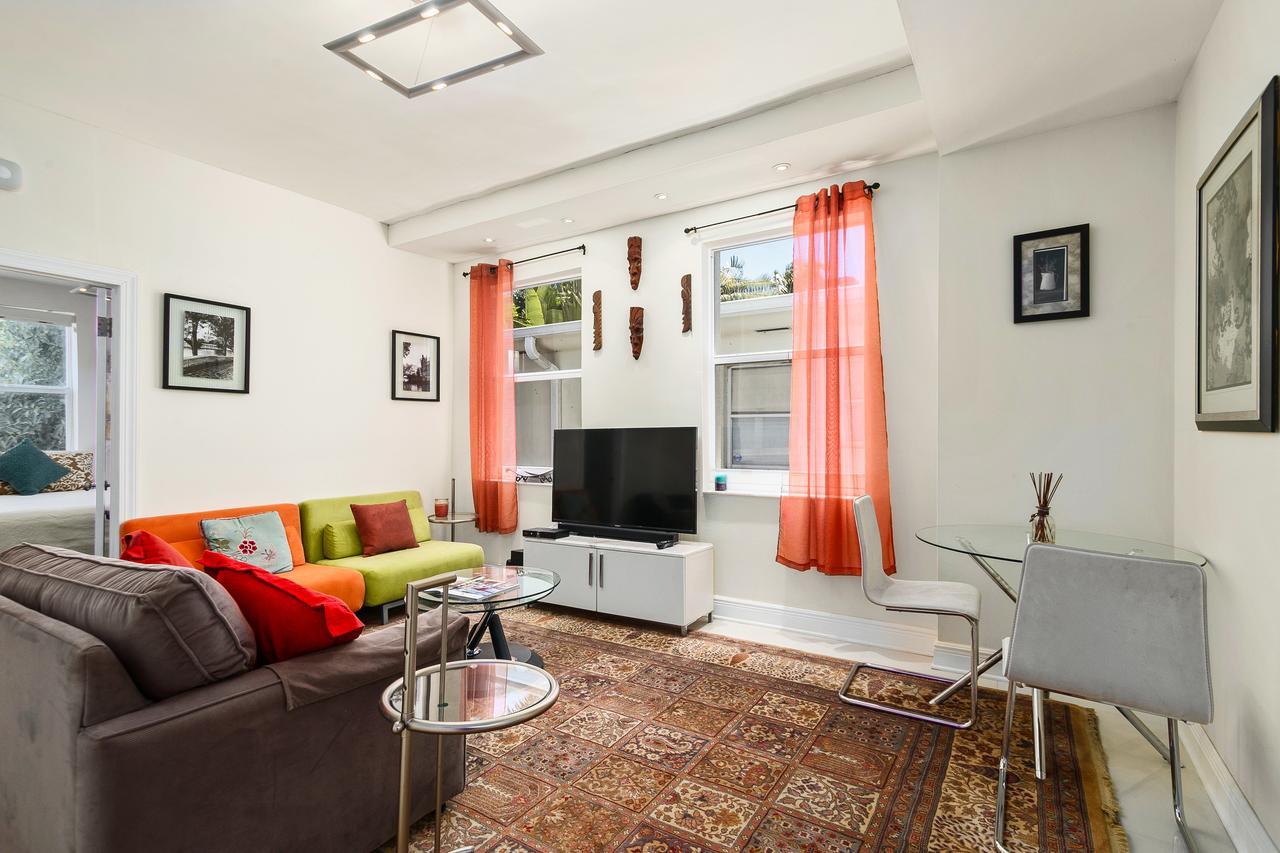 Two Bedroom Two Bath Apartment 2 Block To Beach Miami Beach Bagian luar foto